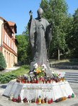 Góra Św. Anny - Pomnik Jana Pawła II gora sw. anny