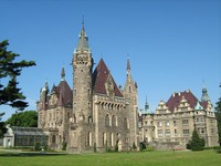 zamek moszna